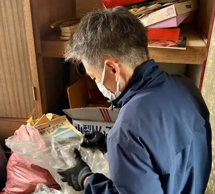 「遺品整理士」在籍で安心・丁寧な作業